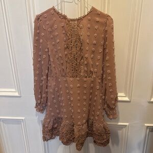 Long sleeve short dress